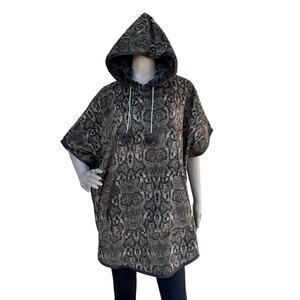 Hooded Snake Print Sweater Poncho